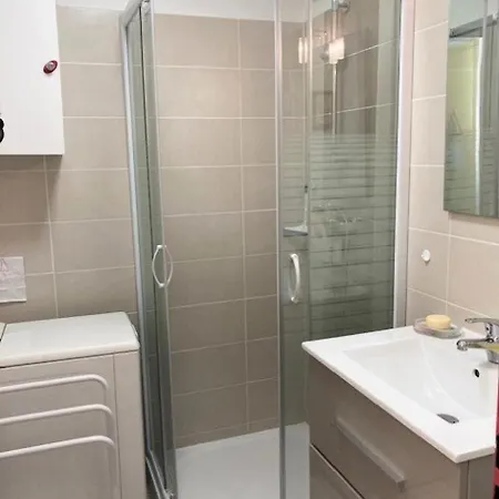 Apartment Les Quatres Saisons - Village Mae-4124